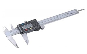 Штангенциркуль цифровой в пласт. корпусе 150мм 06106