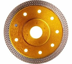 Диск алмазный Makita A-89028 125x22.23 13845